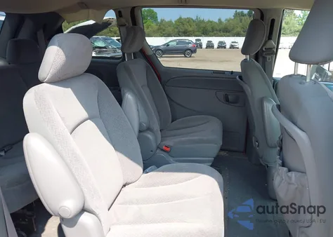 2005 Dodge Caravan Sxt z USA, uszkodzony, nr VIN 1D4GP45R45B430198